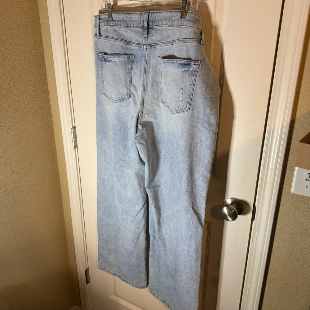 Maurice’s High Rise Ripped Wide Leg Jean - Picture 7 of 10